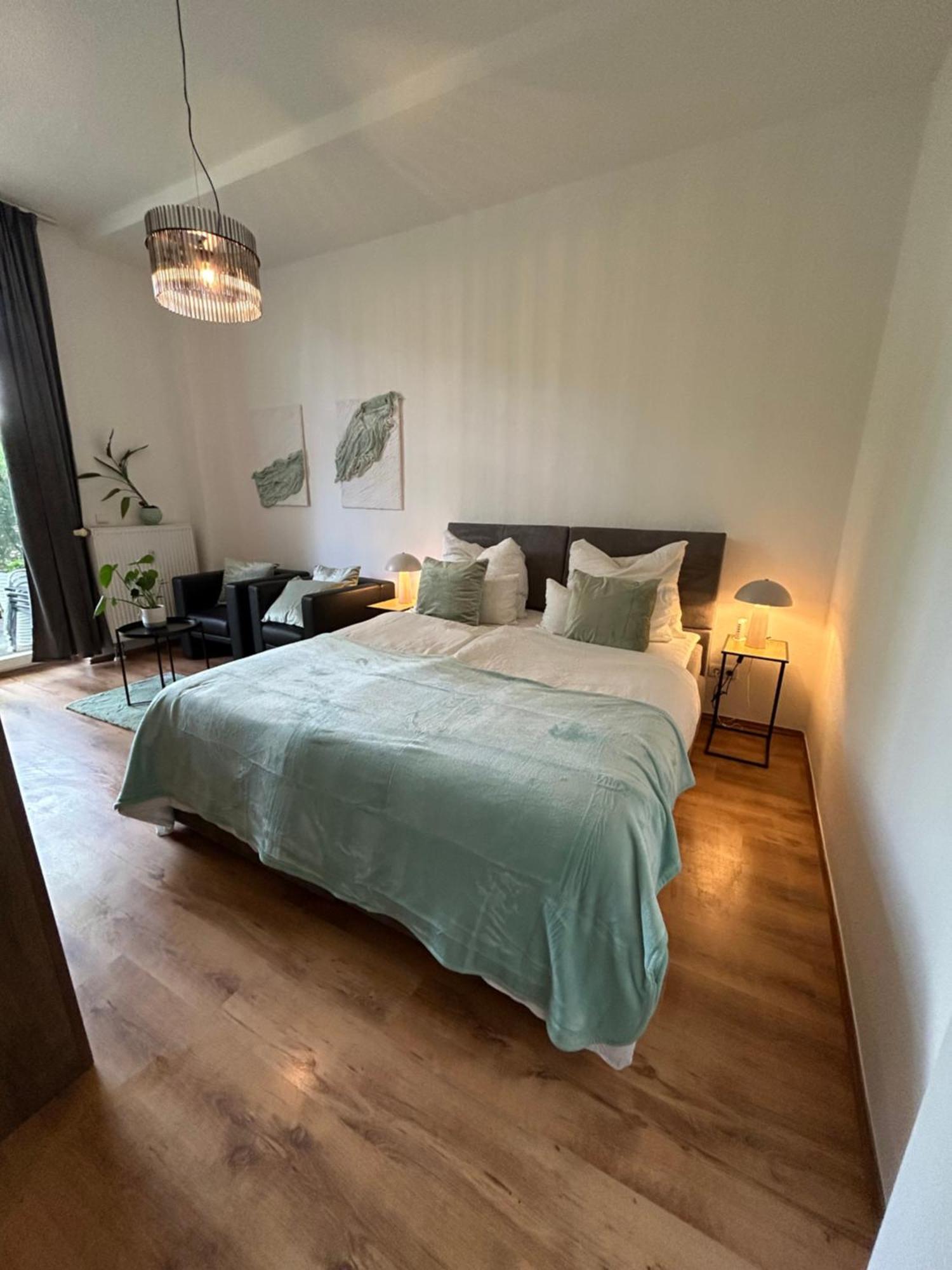 מגדבורג Mintara Komfort Apartment Mit Grill -Terrasse, Sky Und Parkplatz מראה חיצוני תמונה