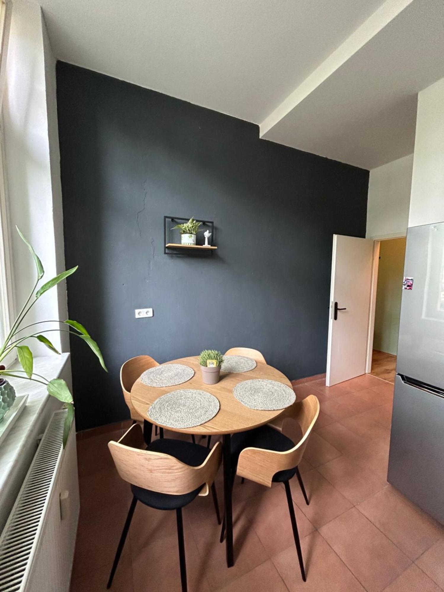 מגדבורג Mintara Komfort Apartment Mit Grill -Terrasse, Sky Und Parkplatz מראה חיצוני תמונה